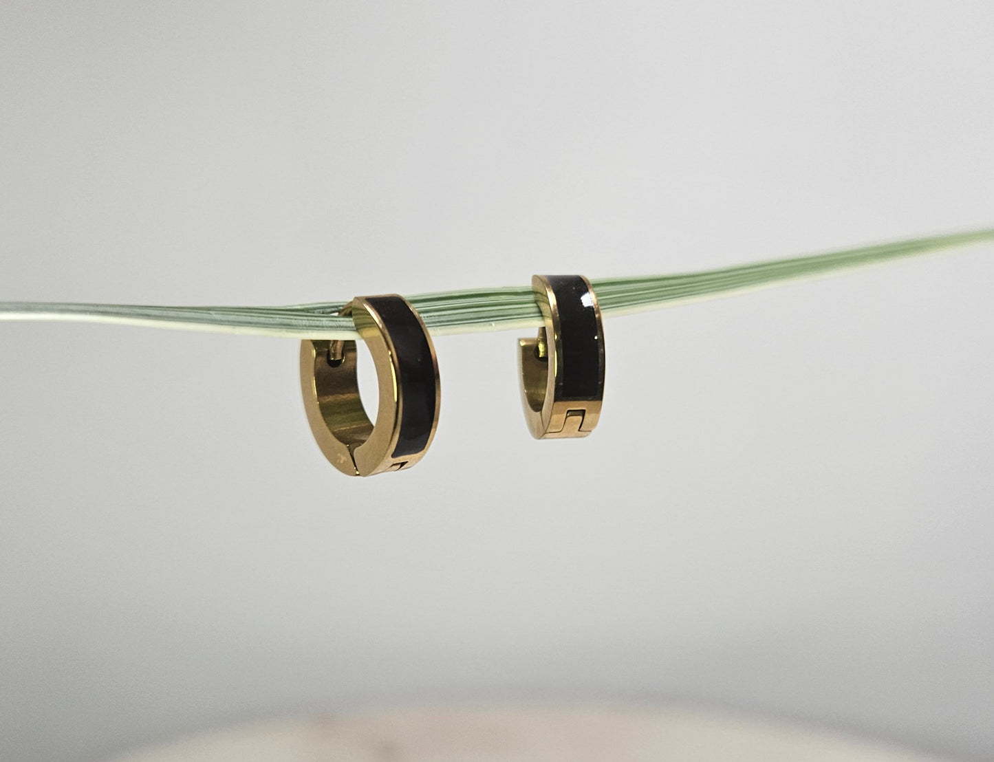 18k Gold Plated Hoop Huggie Black Enamel Earrings 8cm