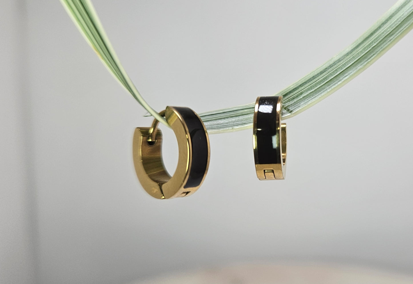 18k Gold Plated Hoop Huggie Black Enamel Earrings 8cm