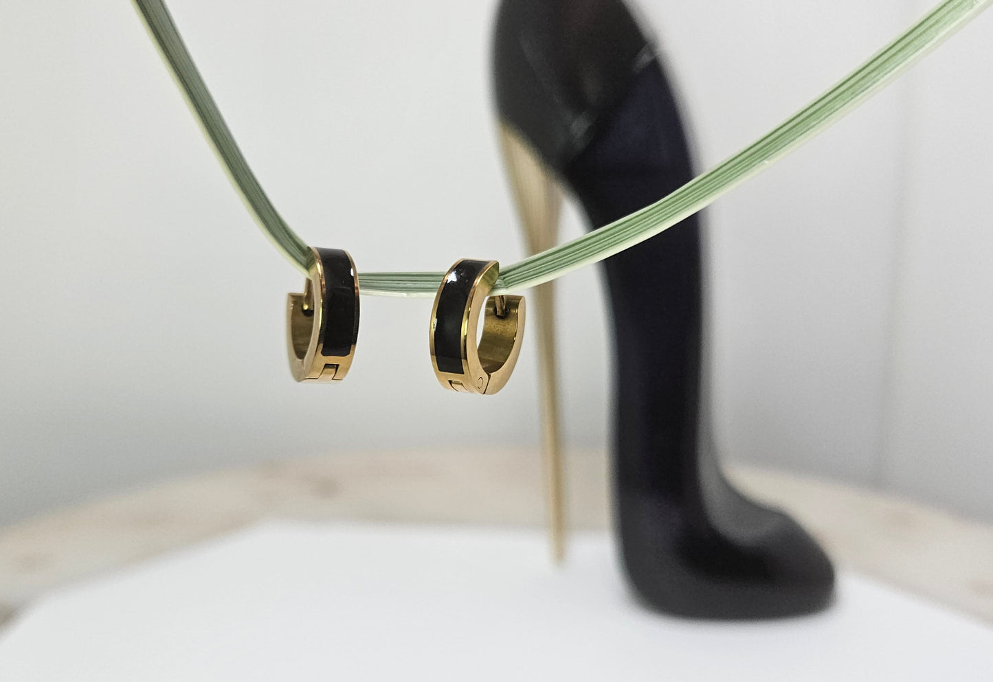 18k Gold Plated Hoop Huggie Black Enamel Earrings 8cm