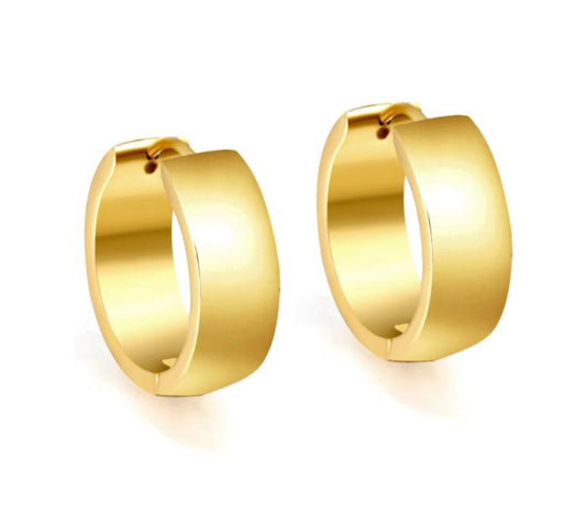 Hoop earrings Color: PVD 18k gold
(13cm diameter) x (4cm thick)