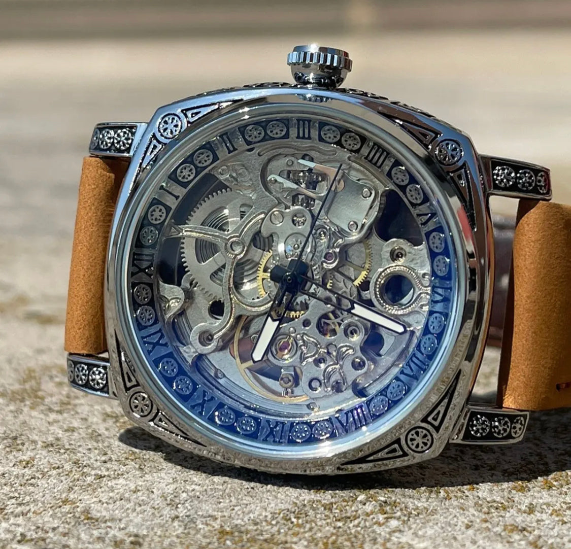 Men’s mechanical watch