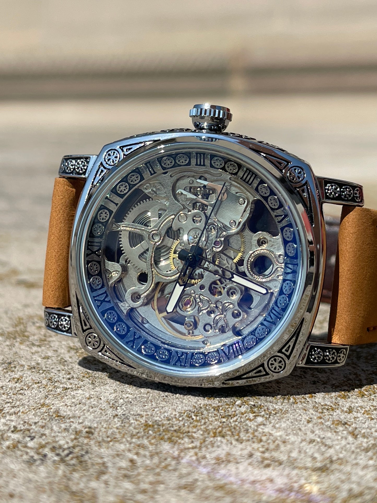 Men’s mechanical watch