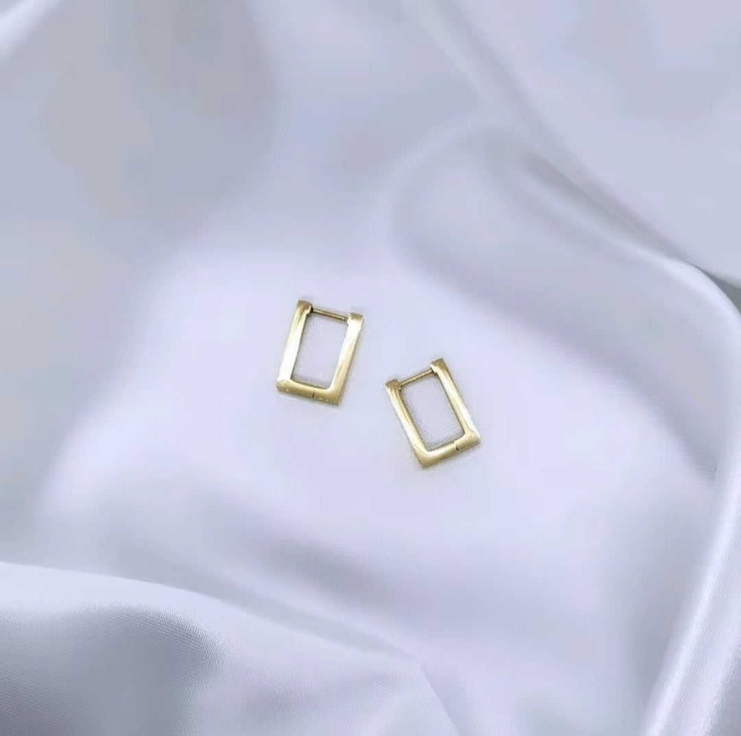 Rectangle Aura Lux geometrical collection 18K earrings